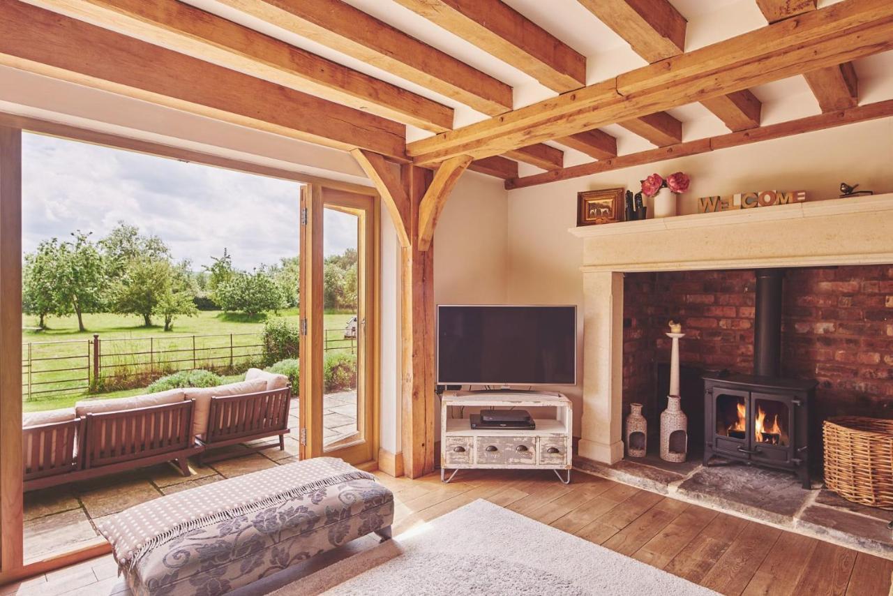 Apple Tree Cottage Beckford 外观 照片